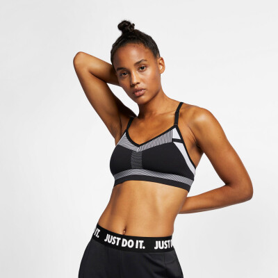 Nike Flyknit Indy Bra sportmelltartó
