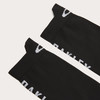 Schwarze Oakley-Socken mit Logo oben und Schriftzug an der Wade.