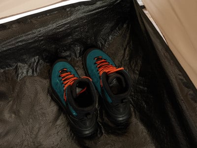 McKINLEY Guinea 40.6 SW Familienzelt, 16,9kg 525x410x212cm