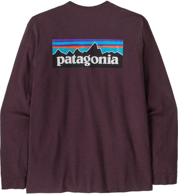 Langarmshirt mit Patagonia-Logo auf dem Rücken in Blau- und Orangetönen. Langarmshirt mit Patagonia-Logo auf dem Rücken in Blau- und Orangetönen.
