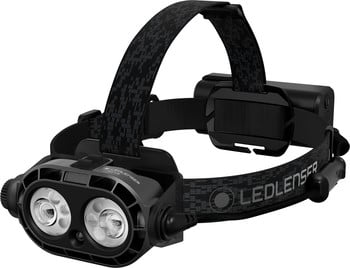 Černá čelovka Ledlenser s dvěma LED a nastavitelným popruhem.