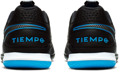 Nike React Legend 8 Pro IC Nike React Legend 8 Pro IC