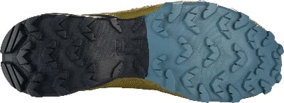 Schuhsohle mit ausgeprägtem Profil, schwarz und blau. Schuhsohle mit ausgeprägtem Profil, schwarz und blau.