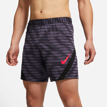 Dri-FIT Strike férfi rövidnadrág