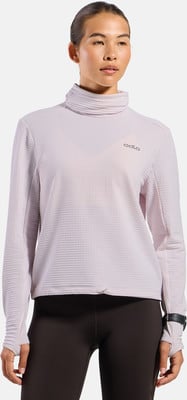 Damen-Pullover in Hellviolett mit Rollkragen und langen Ärmeln. Damen-Pullover in Hellviolett mit Rollkragen und langen Ärmeln.