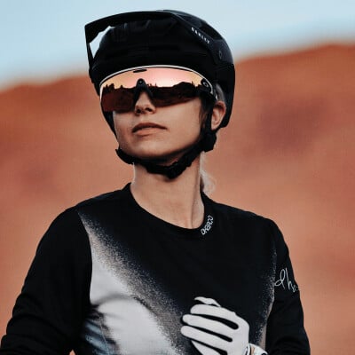 Oakley Slnečné okuliare Meta Vanguard KI
