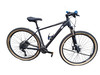 Schwarzes Mountainbike mit beigen Reifen und blauen Griffen.
