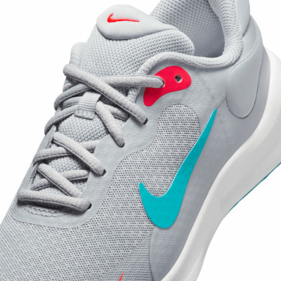 Nike Revolution 7 GS Trainingsschuhe