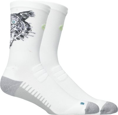 Weiße Socken mit Tiger-Motiv und grauem Fersen- und Zehenbereich. Weiße Socken mit Tiger-Motiv und grauem Fersen- und Zehenbereich.