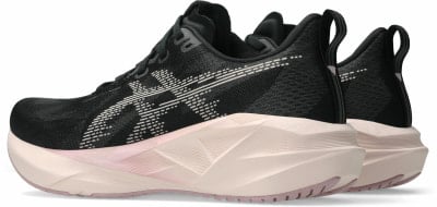 Asics Novablast 5 Laufschuhe