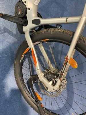 Genesis E Pro 3.3 43cm