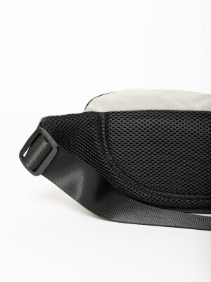 Heavy Tools Emerita övtáska