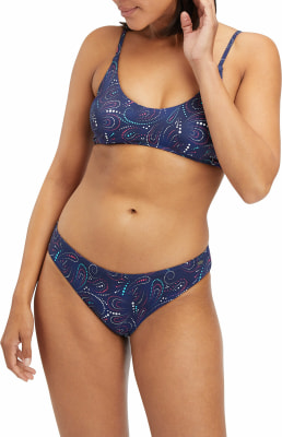 Firefly M&MC Melly, bikiny