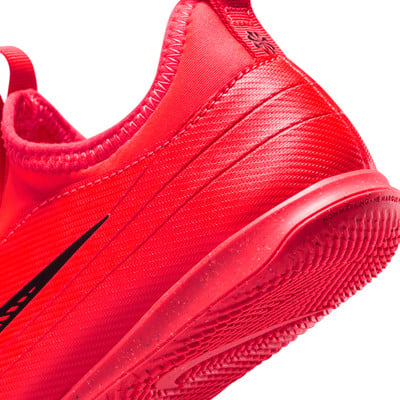 Nike Det. halová futbalová obuv Mercurial Vapor 17 Club IC, veï. SRN Nike Det. halová futbalová obuv Mercurial Vapor 17 Club IC, veï. SRN