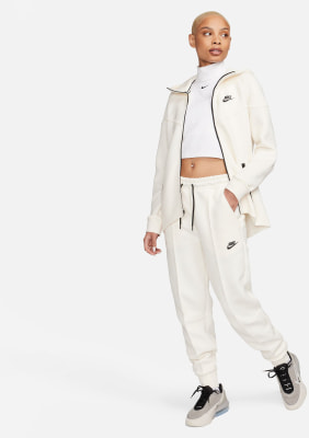 Nike Sportswear Tech Fleece volnočasové tepláky