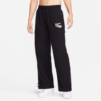 Nike Sportswear volnočasové tepláky