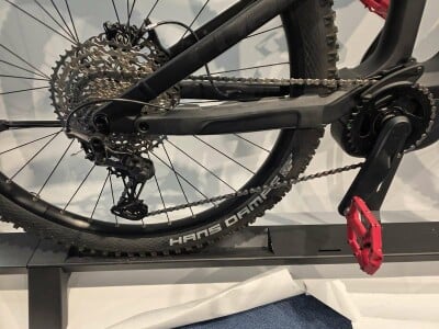 Cube Stereo Hybrid ONE44 HPC Race 800