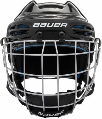 Schwarzer Bauer Eishockeyhelm mit Metallgesichtsschutz. Schwarzer Bauer Eishockeyhelm mit Metallgesichtsschutz.