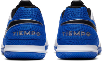 Nike Legend 8 Academy IC felnőtt teremfocicipő