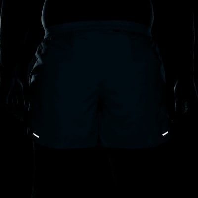 Nike Stride Laufshorts