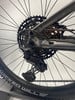 Detail des Mountainbike-Schaltwerks mit Kassette und Kette.