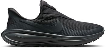 Černé tenisky Nike bez tkaniček s výraznou podrážkou a logem.