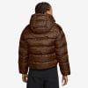 Damen braune Daunenjacke mit Kapuze, vorne sichtbarer Reißverschluss und Taschen.