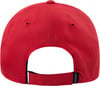 Rote Jordan-Kappe von hinten mit verstellbarem Riemen gezeigt.