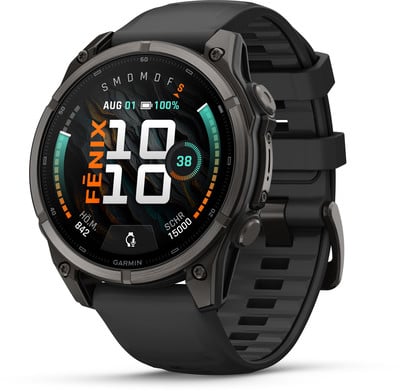 Eine Garmin Fenix Smartwatch mit schwarzem Armband und Zifferblatt, das die Uhrzeit anzeigt. Eine Garmin Fenix Smartwatch mit schwarzem Armband und Zifferblatt, das die Uhrzeit anzeigt.
