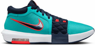 LeBron Witness VIII Basketballschuhe