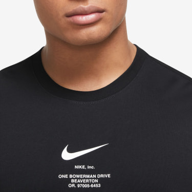 Sportswear Big Swoosh férfi póló