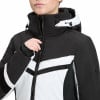Detail einer Damen-Skijacke in Schwarz und Weiß.