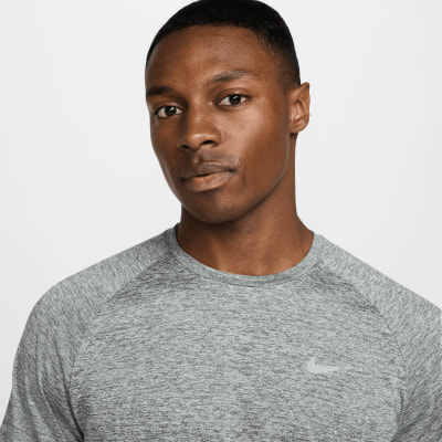 Nike Stride Laufshirt