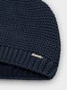 Dunkelblaue Strickmütze mit Eisbär-Logo vorne.
