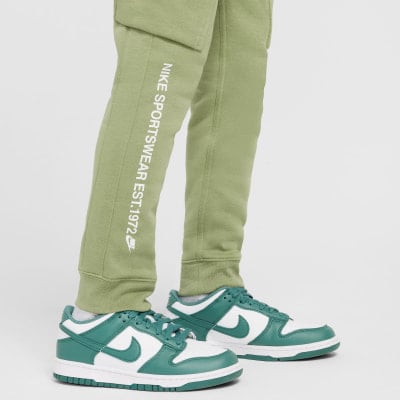 Nike Standard Issue Fleece Jogginghose