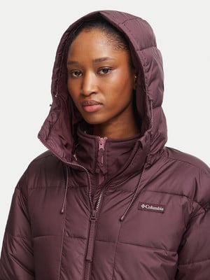 Damen-Steppjacke von Columbia mit Kapuze in Dunkelweinrot. Damen-Steppjacke von Columbia mit Kapuze in Dunkelweinrot.
