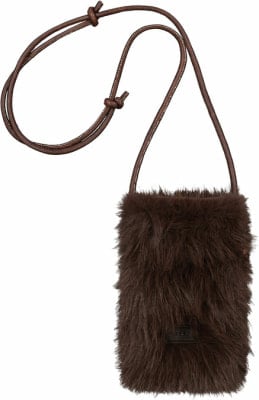 Braune Plüsch-Handytasche mit verstellbarem Riemen.