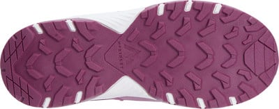 Lila Schuhsohle mit ausgeprägtem Profil und McKinley-Logo. Lila Schuhsohle mit ausgeprägtem Profil und McKinley-Logo.