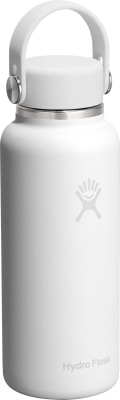 Weiße Hydro Flask Flasche mit Griff und Logo.