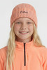 Mädchen in rosa Mütze und Fleecejacke mit O'Neill-Logo.