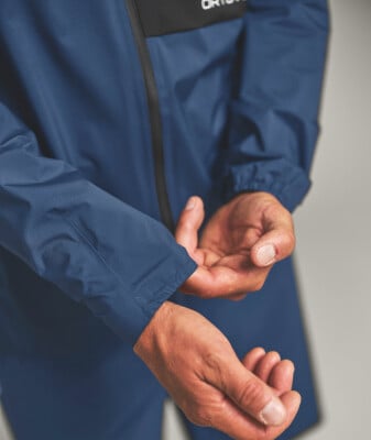 Ortovox Trace 2.5L Hardshelljacke mit Kapuze