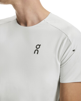 On Performance Laufshirt On Performance Laufshirt