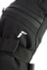 Detail einer schwarzen Handschuhe mit Logo und Klettverschluss.