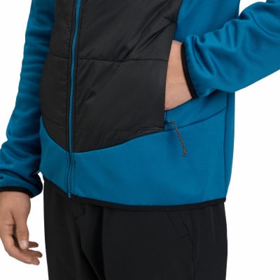 Modrá bunda s černou prošívanou vestou a kapsou na zip. Modrá bunda s černou prošívanou vestou a kapsou na zip.