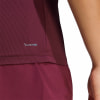Detail eines T-Shirts mit CLIMACOOL-Logo.