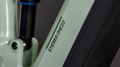 Cube Stereo Hybrid ONE22 Pro 800 E-Fully 27.5" Cube Stereo Hybrid ONE22 Pro 800 E-Fully 27.5"