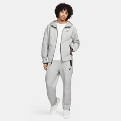 Nike Tech Trainingsjacke mit Kapuze