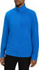 Ein Mann in einem blauen Rollkragenpullover und schwarzer Hose, Nahaufnahme.