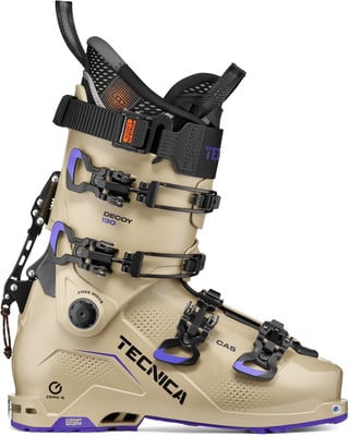 Ein beiger Tecnica Decoy 130 Skischuh mit violetten Akzenten und Schnallen. Ein beiger Tecnica Decoy 130 Skischuh mit violetten Akzenten und Schnallen.