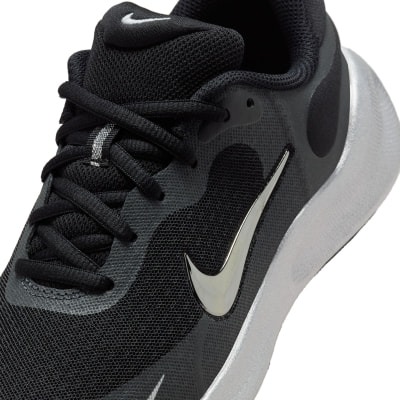 Nike Revolution 7 SE (GS) Trainingsschuhe